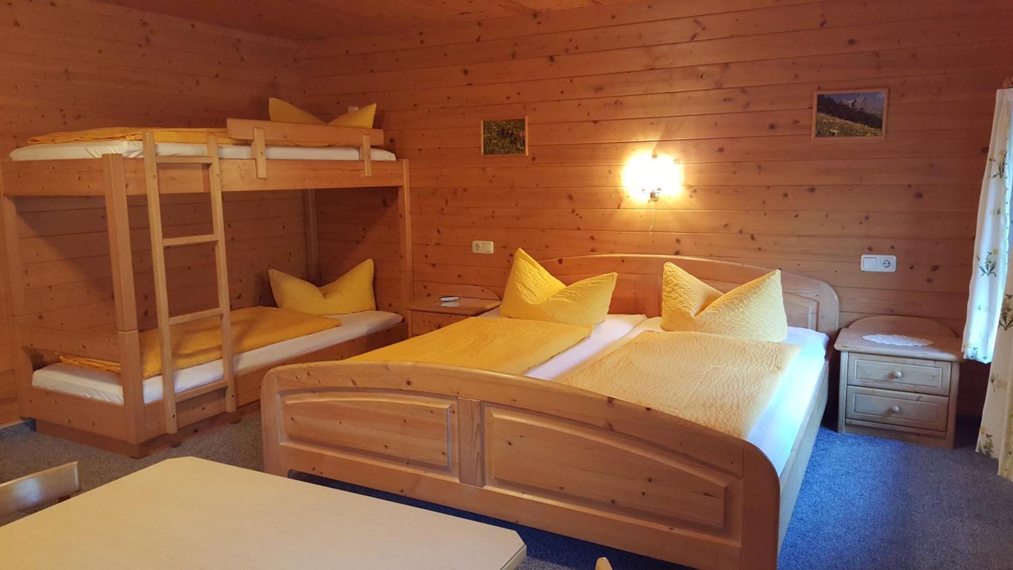 Alpengasthof Brueggele アルバーシュヴェンデ 部屋 写真
