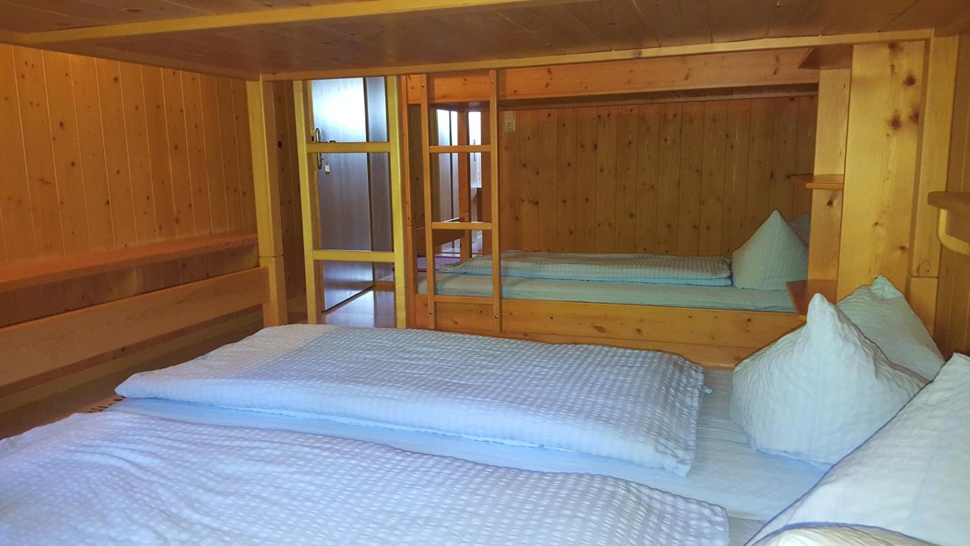 Alpengasthof Brueggele アルバーシュヴェンデ 部屋 写真